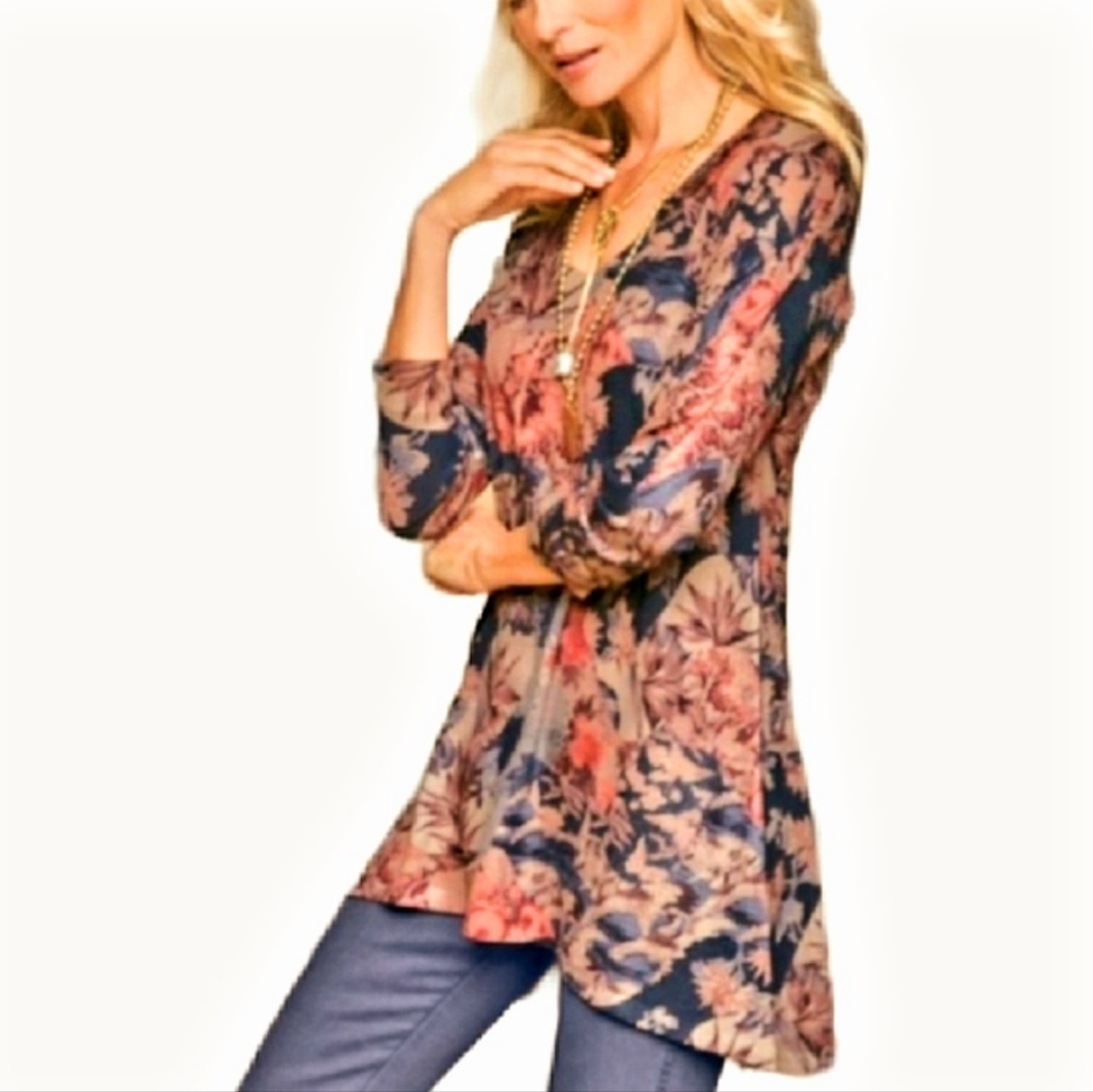 Soft Surroundings Flowers Birds Slub knit Top size S